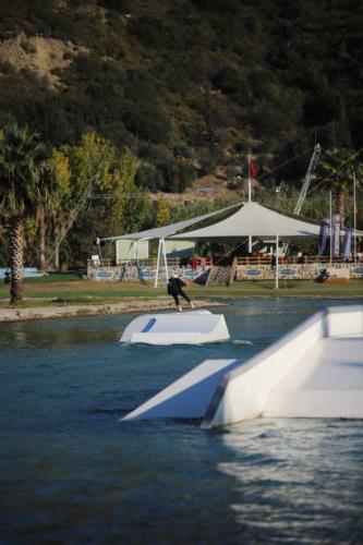 FACESOFWAKEBOARDING HipNotics 321