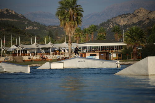 FACESOFWAKEBOARDING HipNotics 468