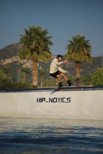 FACESOFWAKEBOARDING HipNotics 473