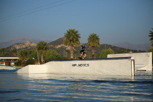 FACESOFWAKEBOARDING HipNotics 475