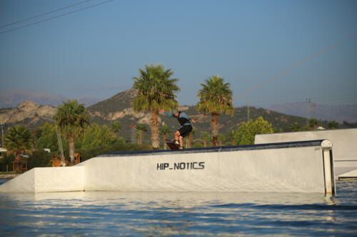 FACESOFWAKEBOARDING HipNotics 480