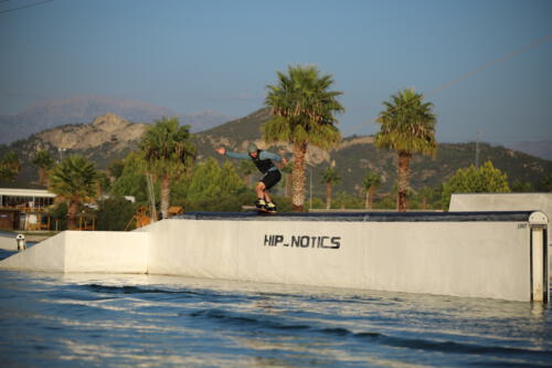 FACESOFWAKEBOARDING HipNotics 481