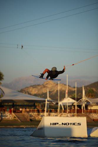 FACESOFWAKEBOARDING HipNotics 504